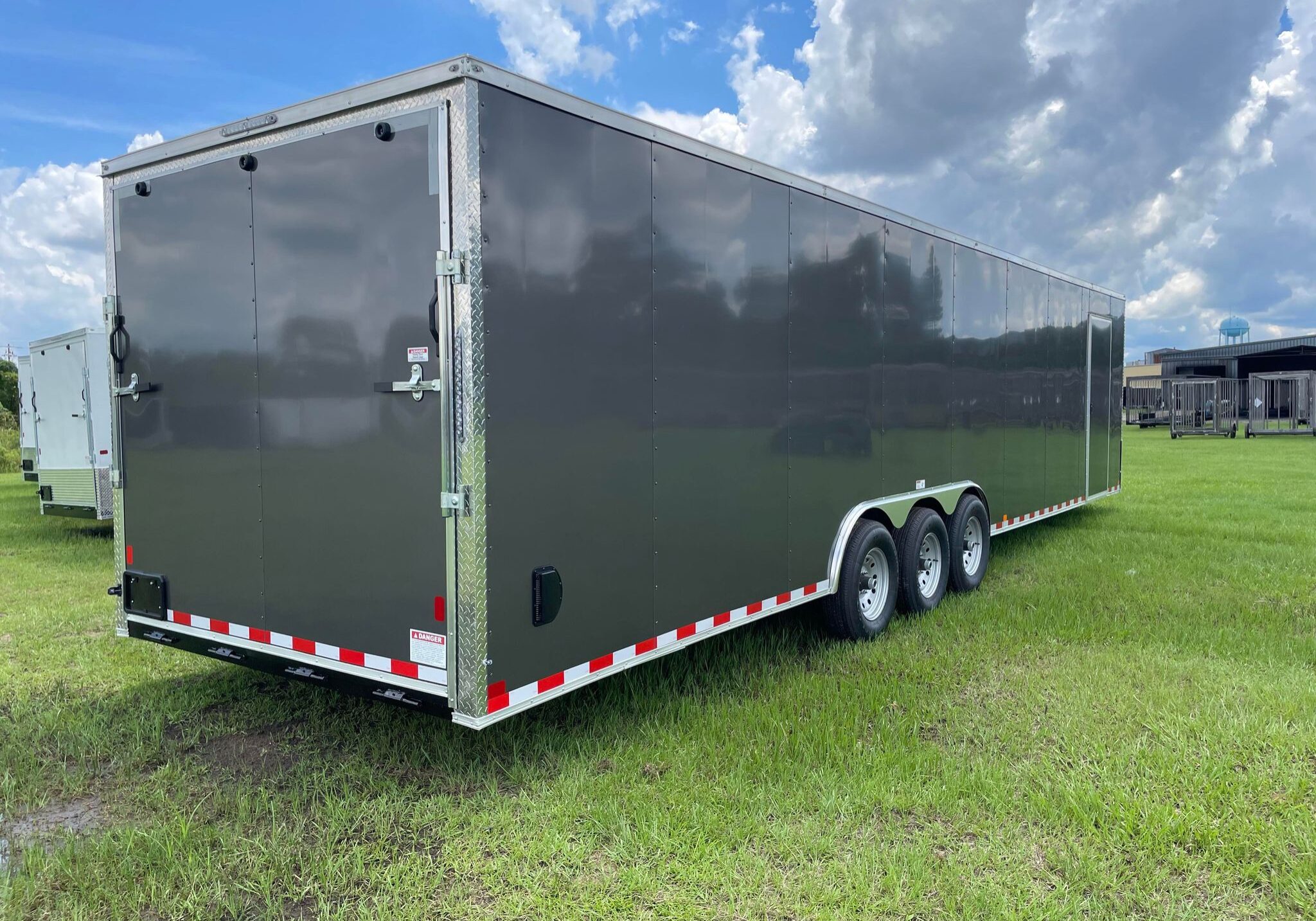 enclosed car trailer