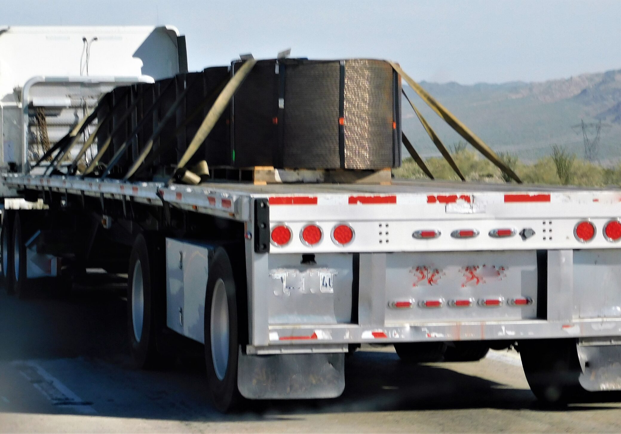 trucking-flat-bed-2025-02-22-07-11-34-utc